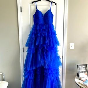 Beautiful royal blue prom dress. Size 4. Spaghetti strap sweetheart neckline.